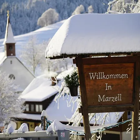 Flucht In Διαμέρισμα *